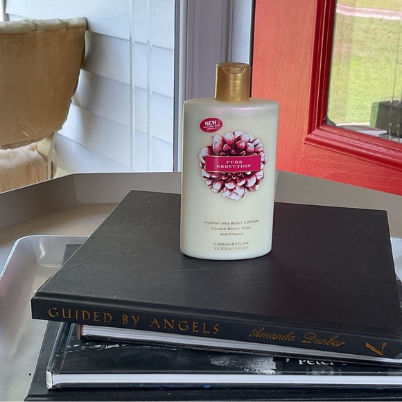 Victoria's Secret Other - Victoria's Secret Pure Seduction Lotion with Gold Cap
